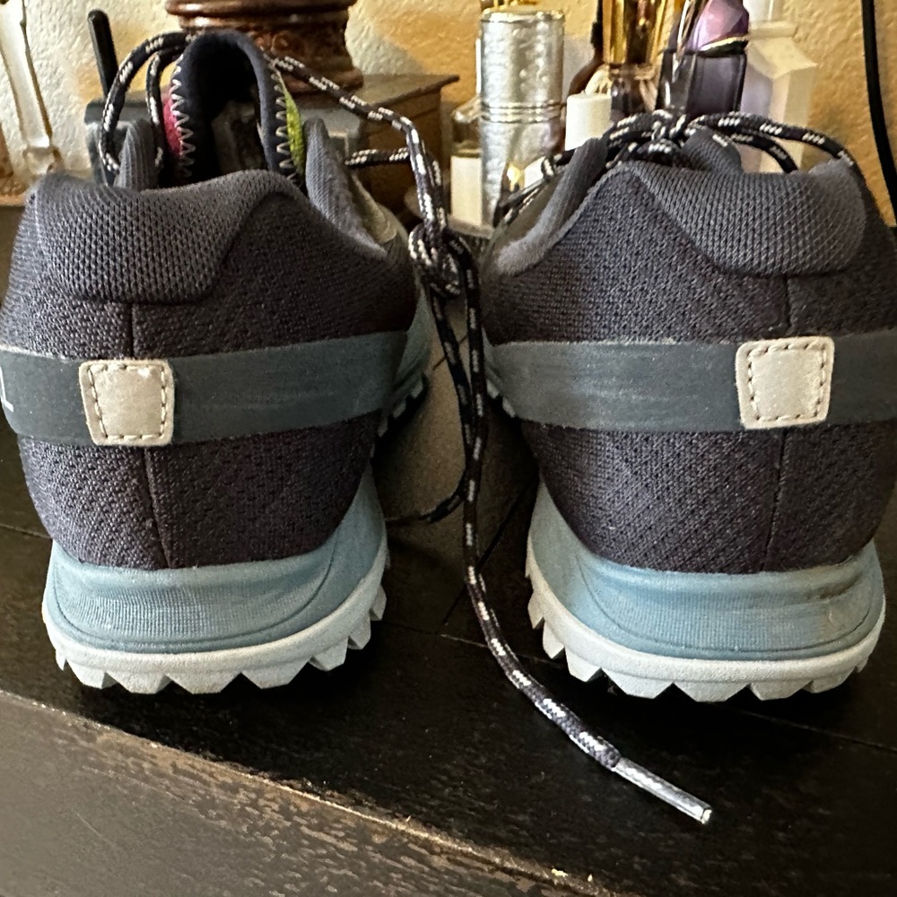 Merrell Antora Vibrant Rainbow Women’s Sneakers 9.5 - Picture 2 of 9